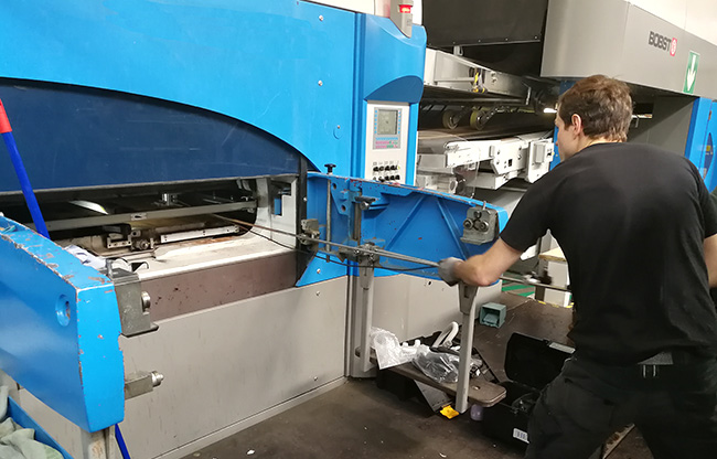 PLATEN CLEANING