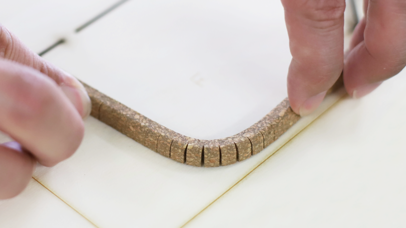 「スリットコルクR」使用例